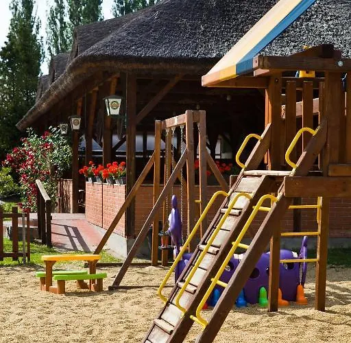 Balaton Eldorado Camping בית הארחה Badacsonytördemic
